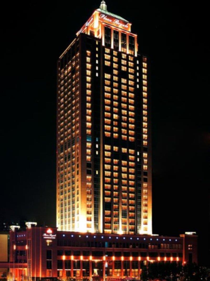 Wyndham Grand Plaza Royale Oriental Shanghai Exterior photo